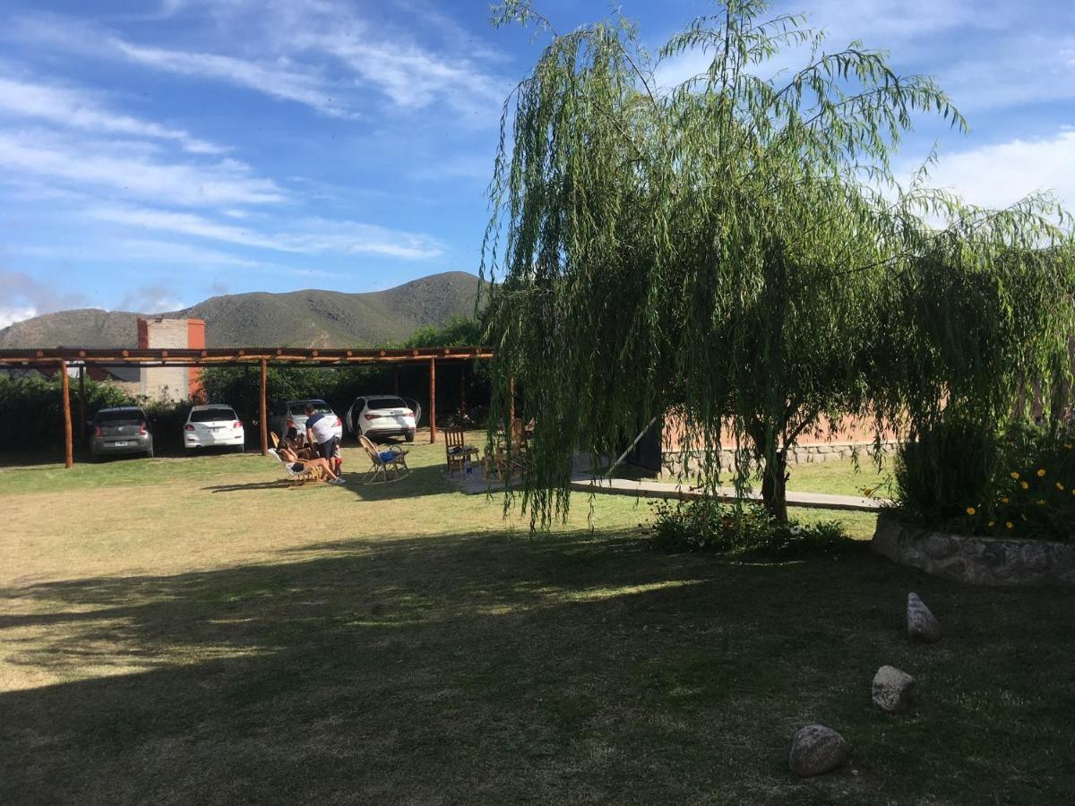 Posada La Sofia Tafí del Valle Exterior foto